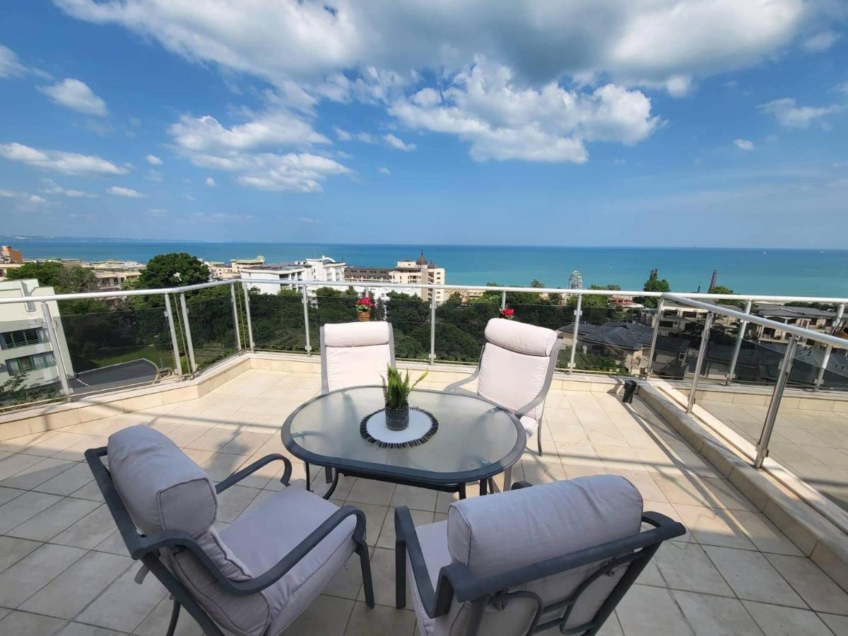 Dilov Apartments In Yalta Sables d'or Extérieur photo
